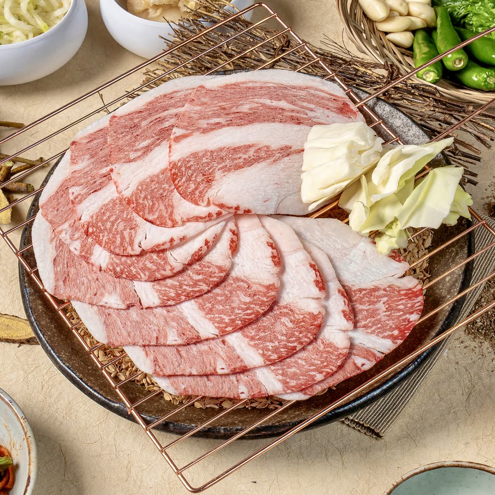 산솔 한우 차돌박이 Korean Beef Brisket (Chadolbagi) — 산솔 신사본점 고기 (BBQ) · Sansol Sinsa Korean BBQ menu (サムギョプサル · 烤肉)
