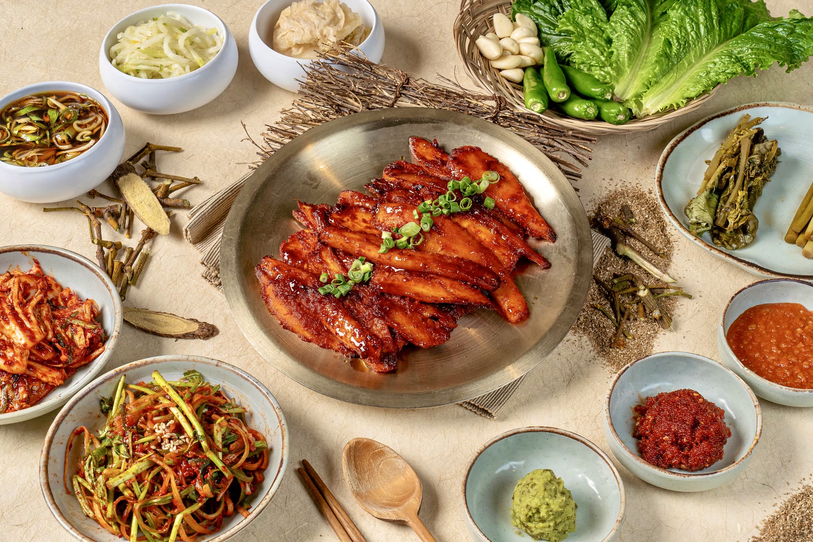 산솔 신사본점 — 강원의 산에서 온 곁들임. · Sansol Sinsa Korean BBQ story chapter 02 (신사역 맛집 · aged pork · サムギョプサル · 烤肉)